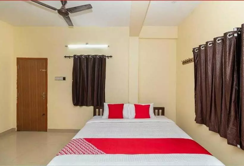 ホテル O Thirumal Residency