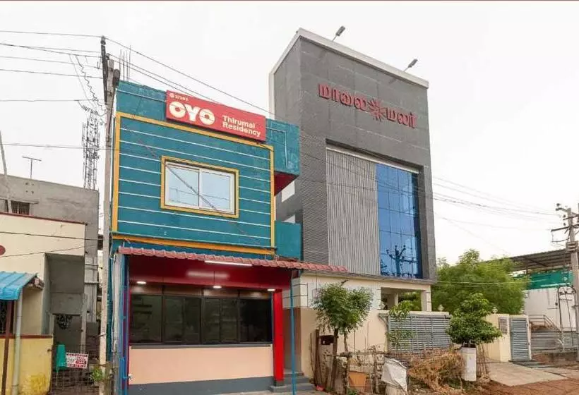 ホテル O Thirumal Residency