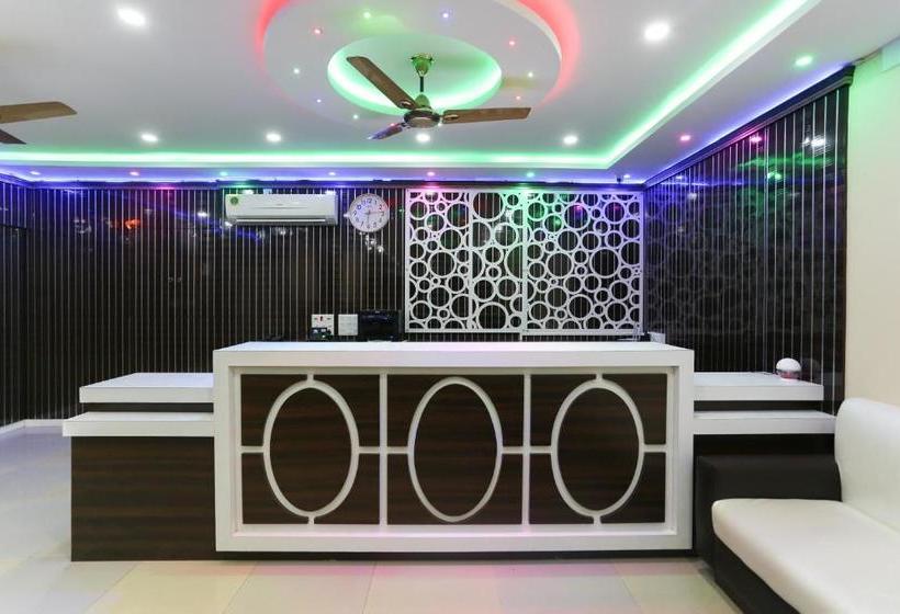 Hotel Oyo Flagship 64039 Reshmi Plaza