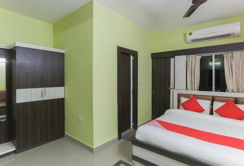 Hotel Oyo Flagship 64039 Reshmi Plaza