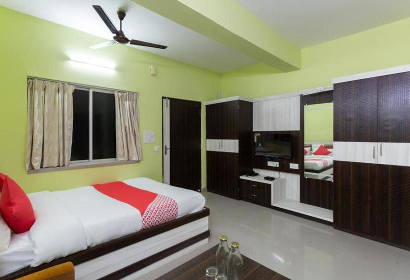 Hotel Oyo Flagship 64039 Reshmi Plaza