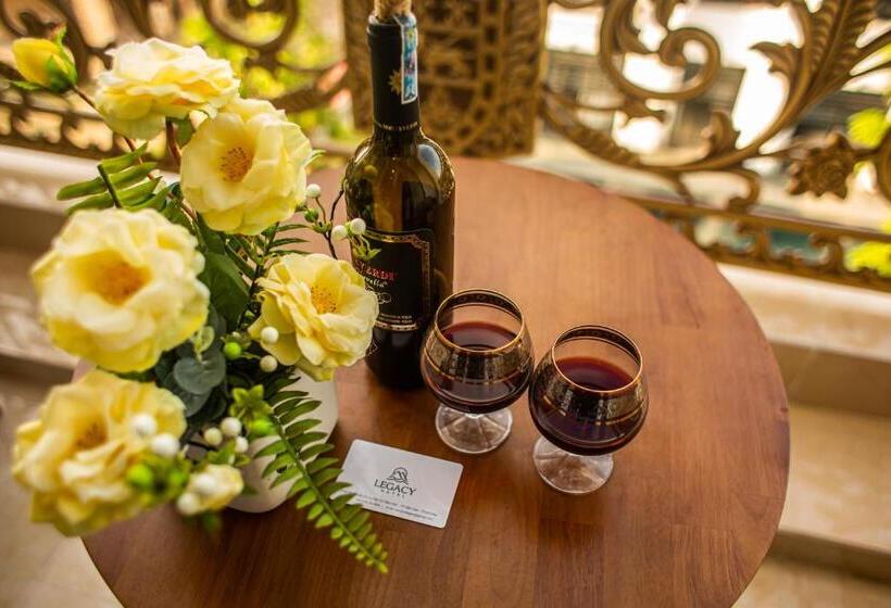 هتل Tan Truong Son Legacy