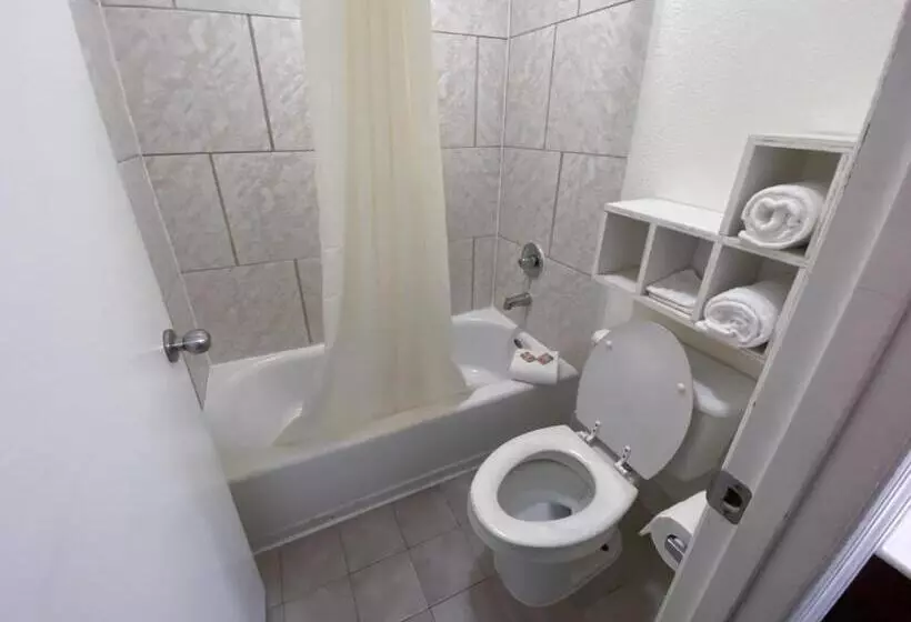 Motelli Royal Inn Richmond Hill Savannah I95