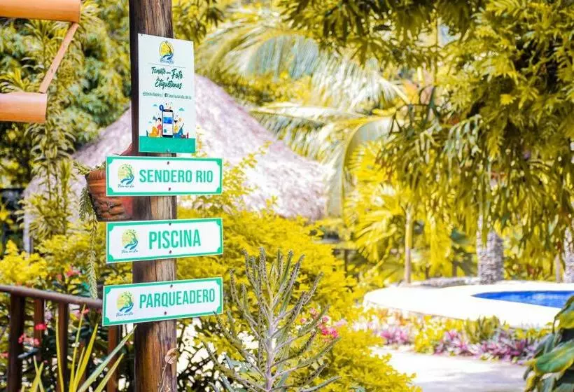 ペンション Casa Hostal Villa Del Rio