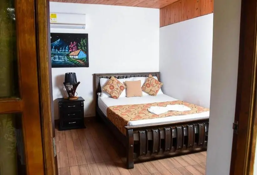 ペンション Casa Hostal Villa Del Rio