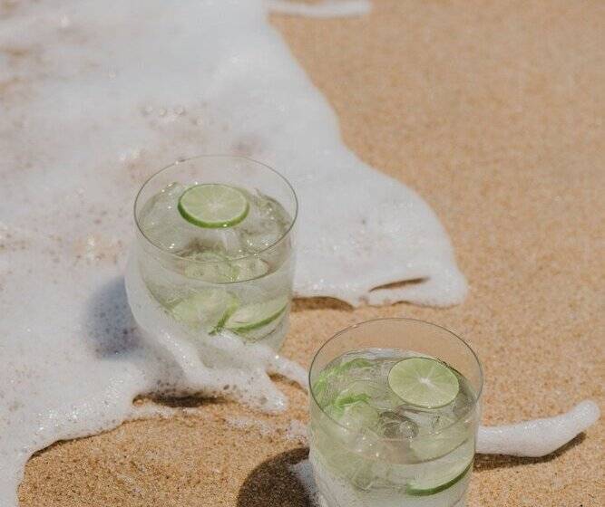 Splash Beach Villa Resort