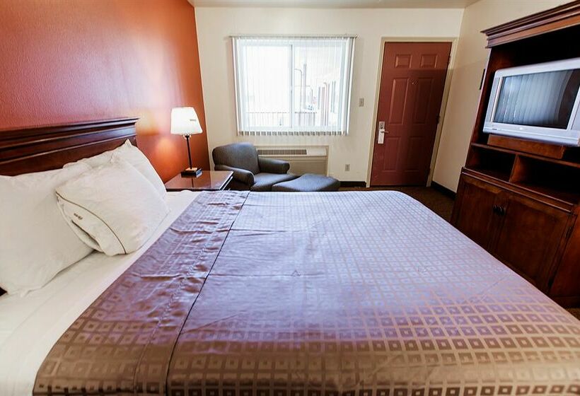 هتل Americas Best Value Airport Inn