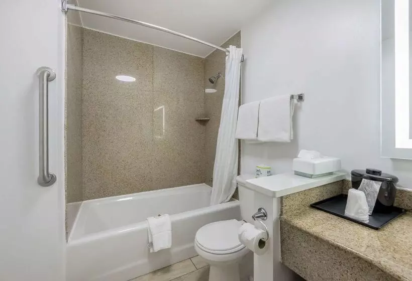 호텔 Comfort Inn Downtown Nashville  Music City Center