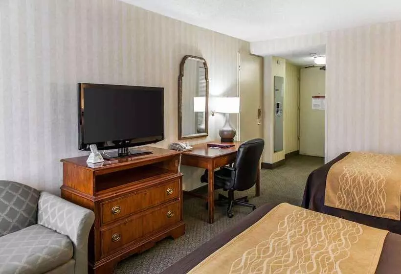 هتل Comfort Inn Pentagon City