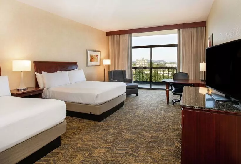 Doubletree By Hilton Hotel Portland
