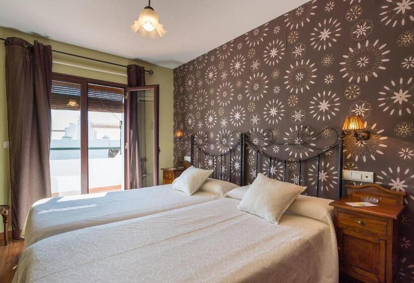 בית מלון כפרי Hostal El Escudo De Mijas