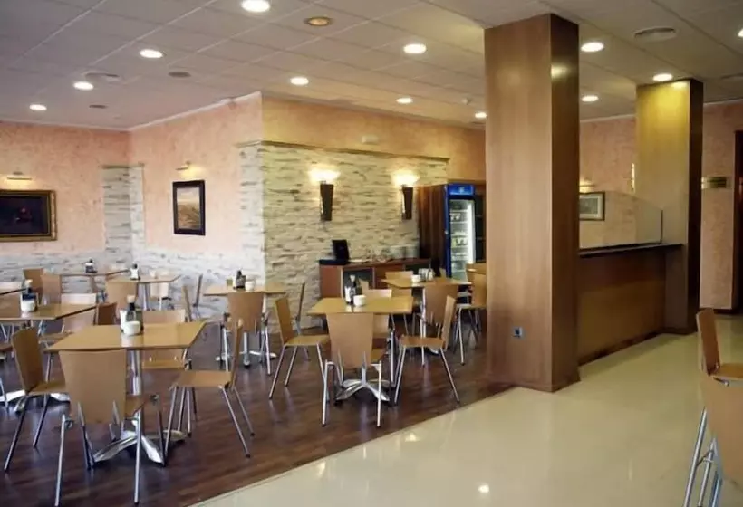 בית מלון כפרי Isur Llerena