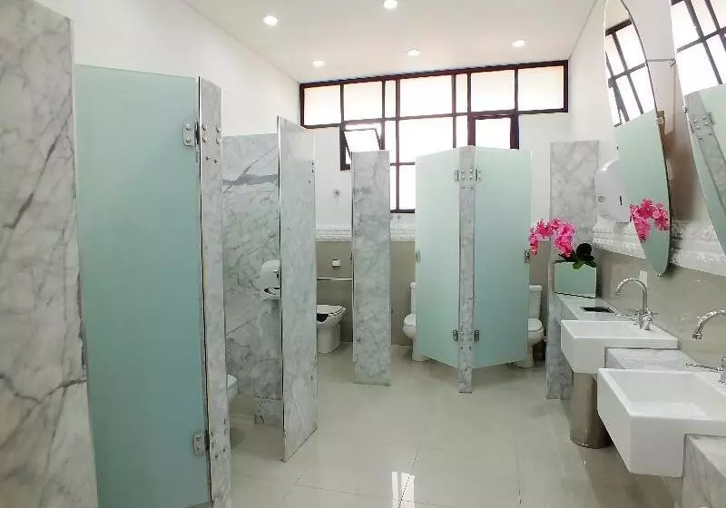 Hôtel Nacional Inn Curitiba Torres