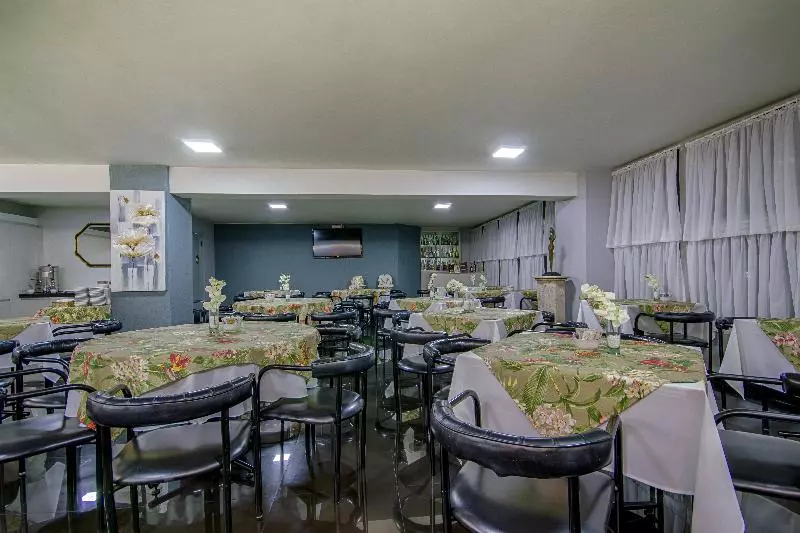 Hôtel Nacional Inn Curitiba Torres