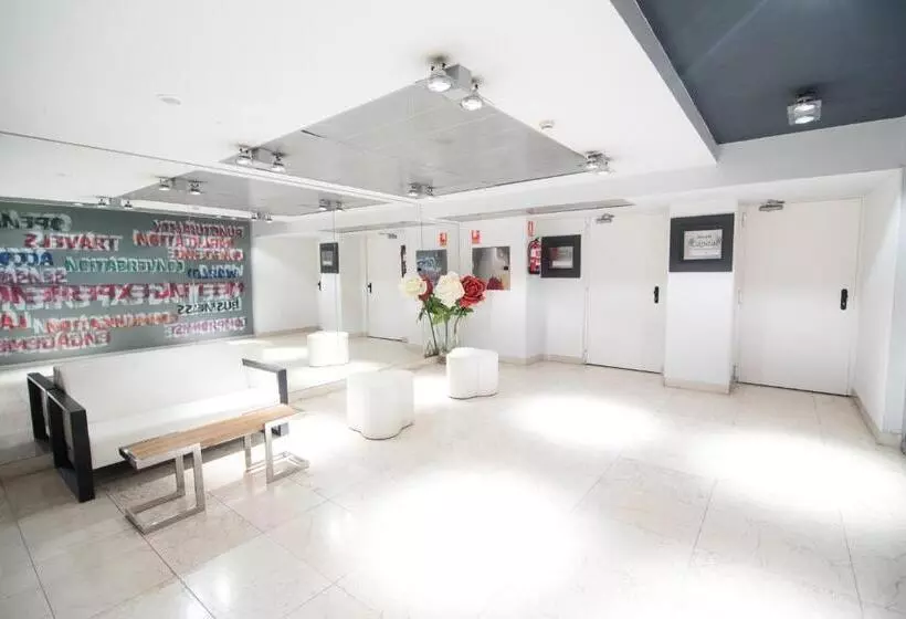 هتل Petit Palace President Castellana