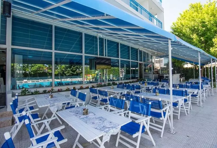 ホテル Regata Palace