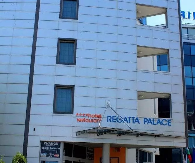 ホテル Regata Palace