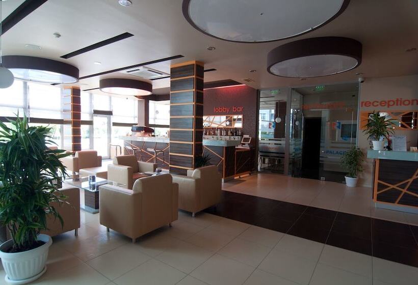 فندق Regata Palace