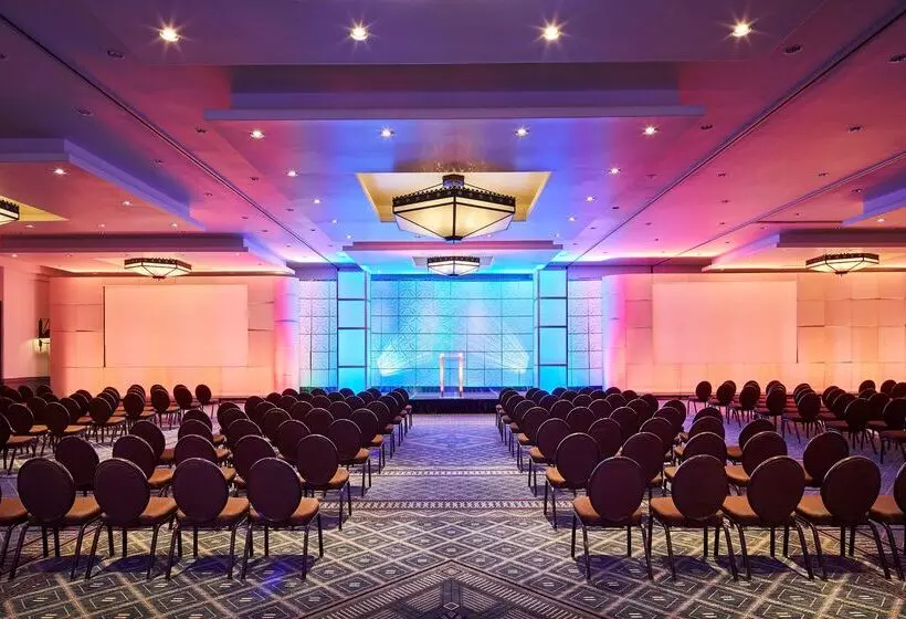 هتل The Scott Resort & Spa