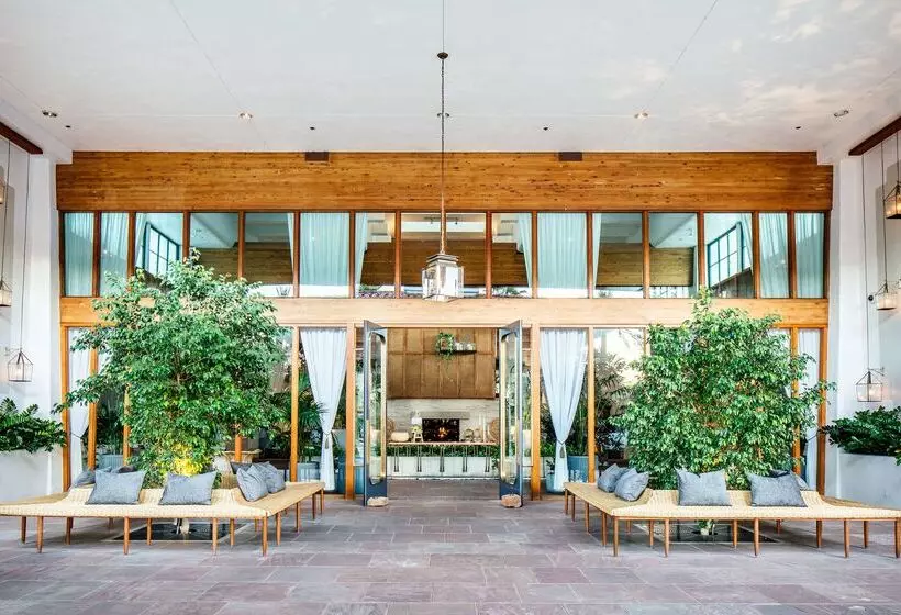 هتل The Scott Resort & Spa