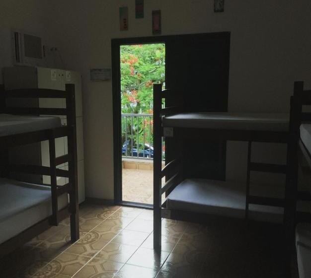 Alma De Maré Hostel