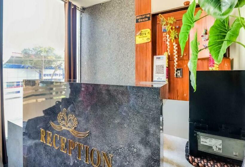 ホテル Oyo 69735 Cra