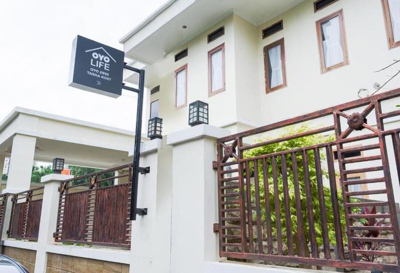 Hotel Oyo Life 3451 Kost Shavero