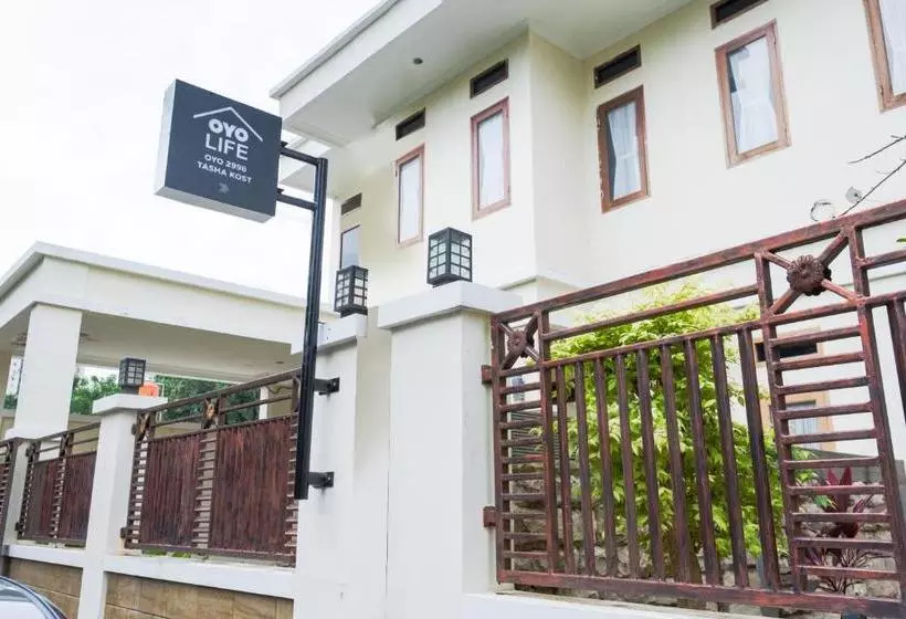 Hotelli Oyo Life 3451 Kost Shavero