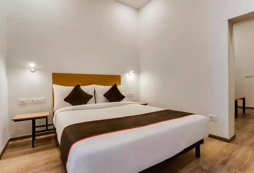 Hotelli Super Townhouse Gandhi Hall