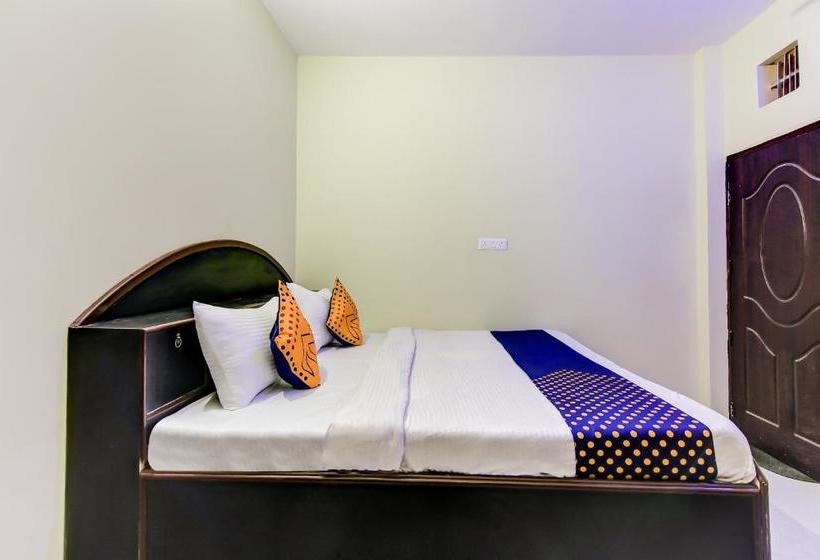 Hotel Spot On 67217 Russian