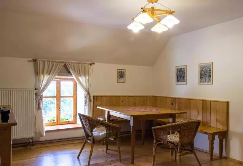 Majatalo Penzion Vinicky Dvůr