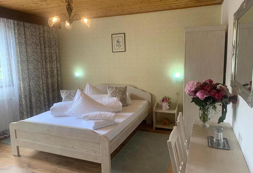 Пансион Vila Thomas