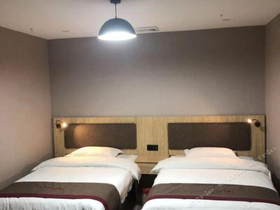 Thank Inn Chain Hotel Henan Zhengzhou Future Road Convention And Exhibition Center