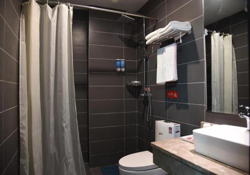 Thank Inn Chain Hotel Henan Zhengzhou Future Road Convention And Exhibition Center