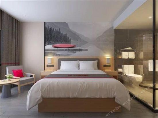 Thank Inn Chain Hotel Henan Zhengzhou Future Road Convention And Exhibition Center