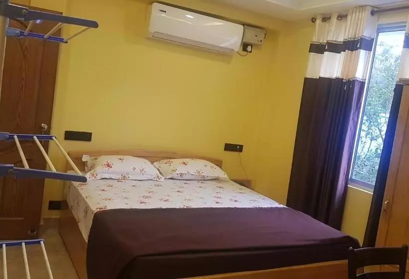 تختخواب و صبحانه Abhi's Homestay