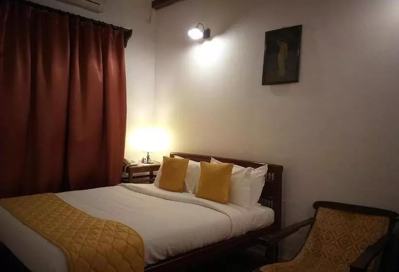 تختخواب و صبحانه Anantha Heritage