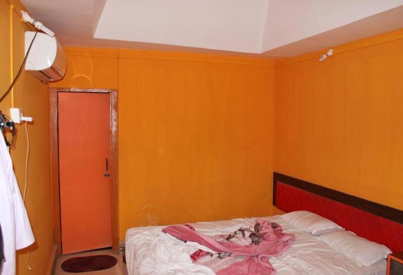 Gold Star Beach Resort