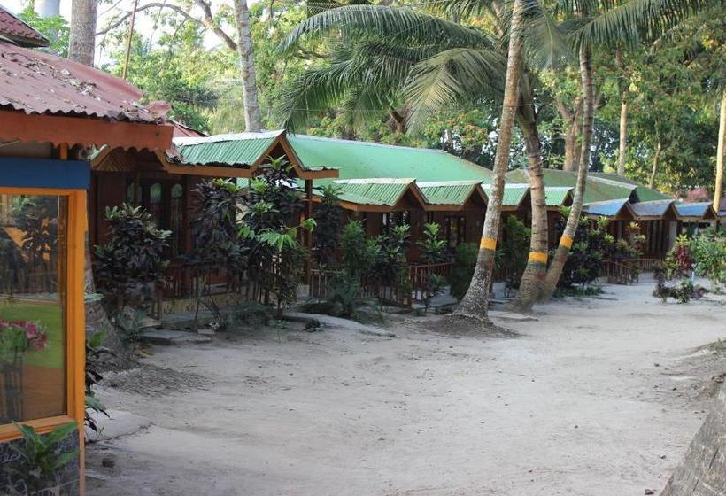 Gold Star Beach Resort