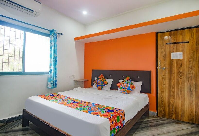 ホテル Fabexpress Saimax