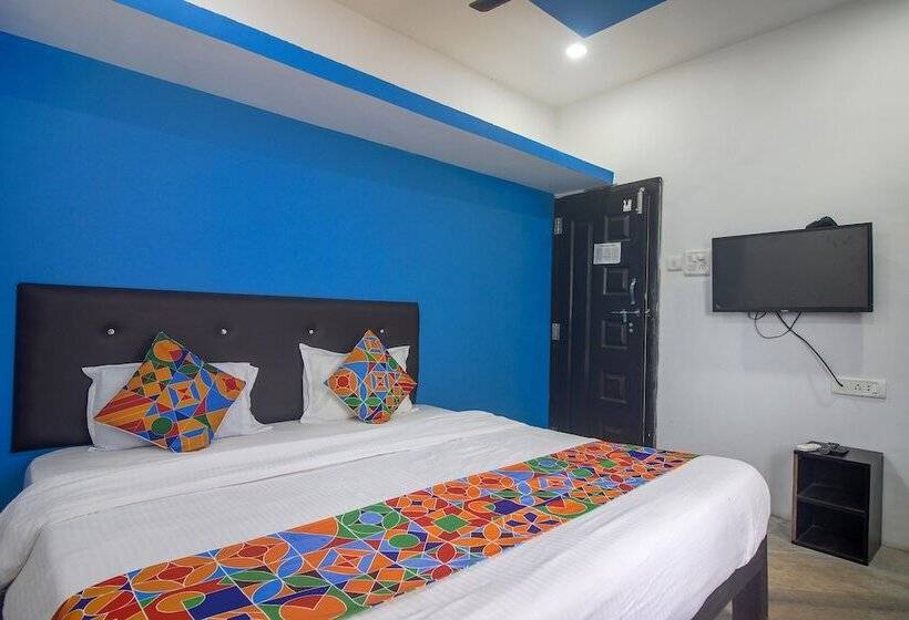 ホテル Fabexpress Saimax