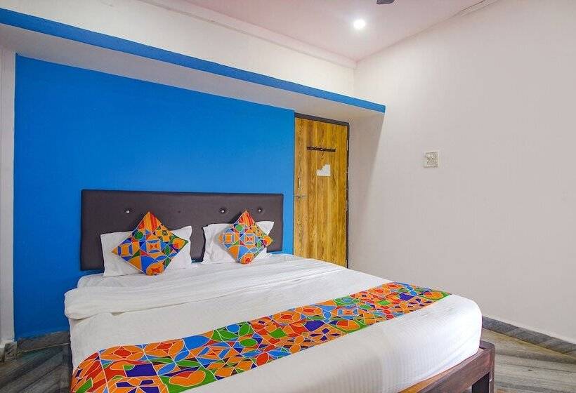 ホテル Fabexpress Saimax