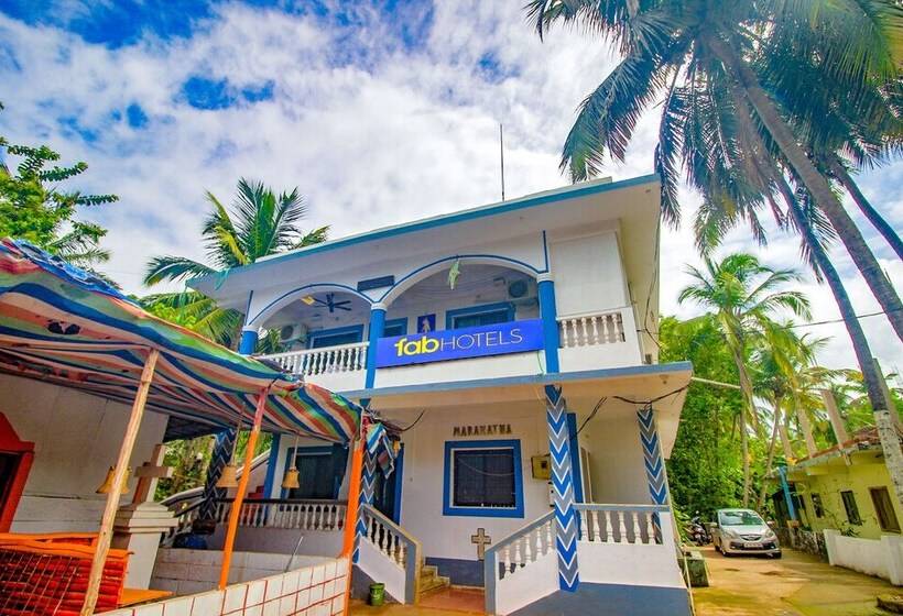 ホテル Fabexpress Saimax