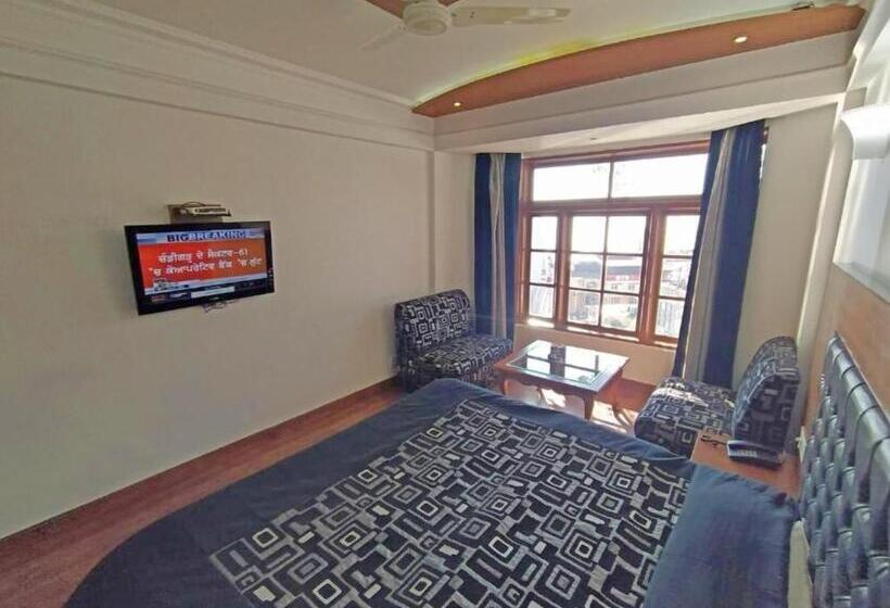 בית מלון כפרי Horizon Picture Palace, Mussoorie