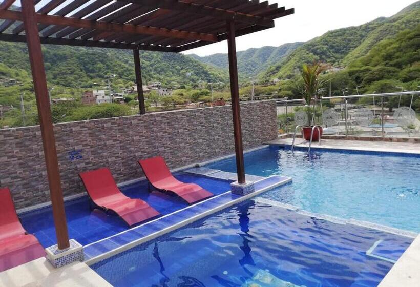 בית מלון כפרי Hostal Casa Roma