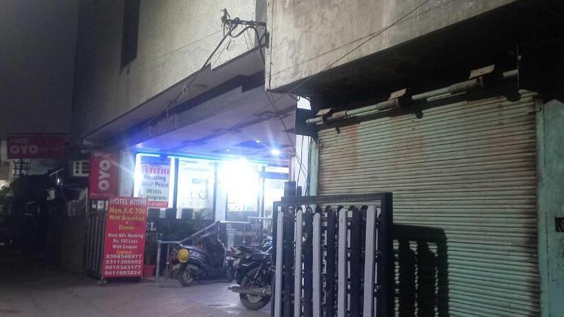 בית מלון כפרי Oyo 40851  Athithi