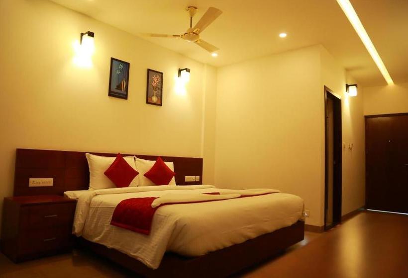 בית מלון כפרי Palmtree Leaf, Munnar