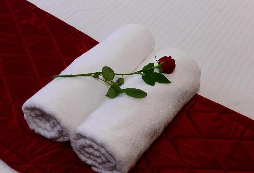 בית מלון כפרי Palmtree Leaf, Munnar