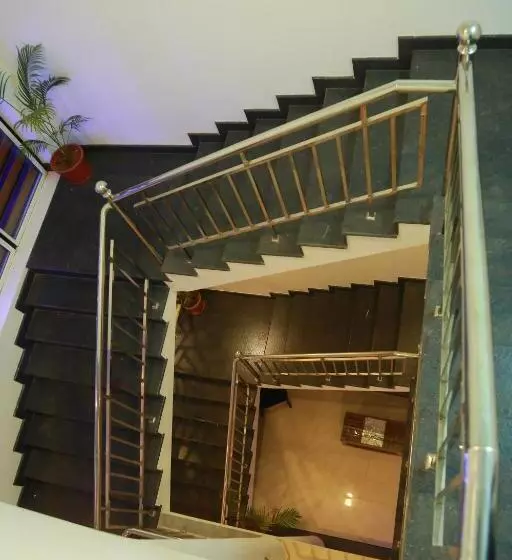 Hotel Palmtree Leaf, Munnar