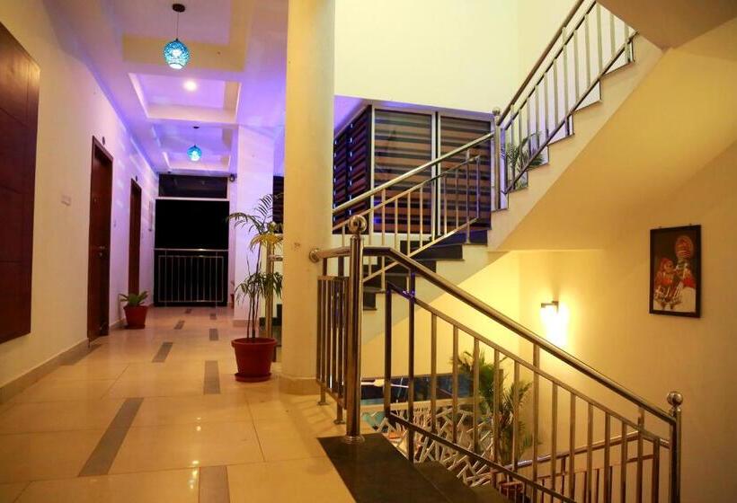 בית מלון כפרי Palmtree Leaf, Munnar